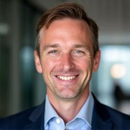 Portræt af Lars Christensen, CEO for Kredsløb Byg